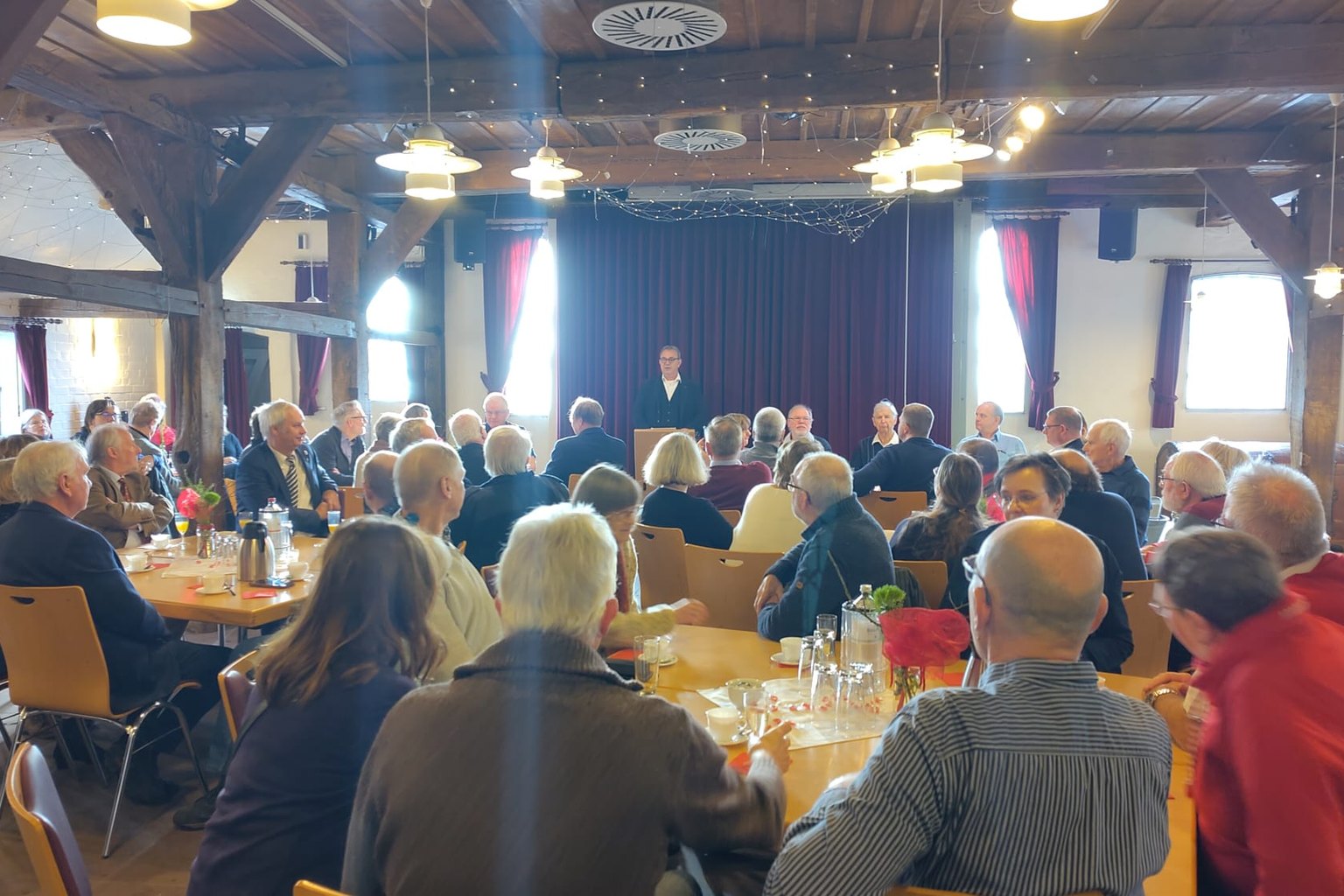 Neujahrsempfang im Humburg-Haus: Zusammenhalt ist unser Zaubertrank